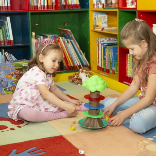 Spielen in Kinderecke